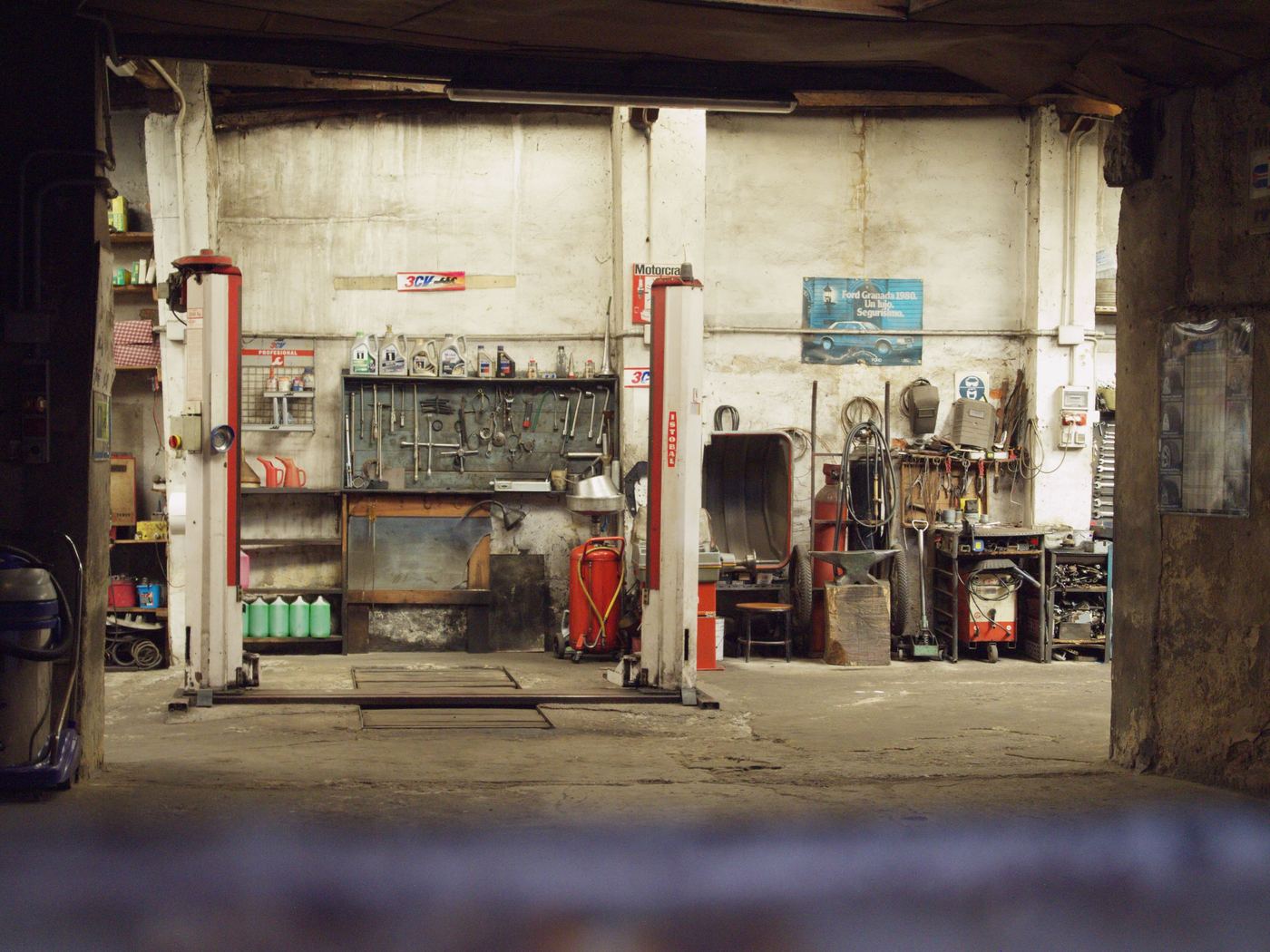 Wide shot of the workshop bays